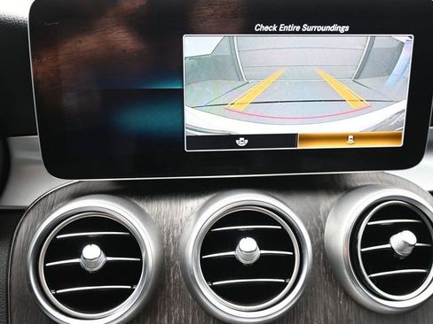 Used 2019 Mercedes-Benz C 300 4MATIC Sedan image 16