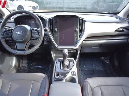 Used 2024 Subaru Crosstrek 2.5i Limited AWD/4WD image 12