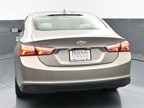 Used 2024 Chevrolet Malibu LT image 38