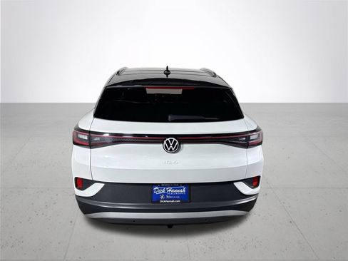Certified 2023 Volkswagen ID.4 Pro S Plus AWD/4WD image 8
