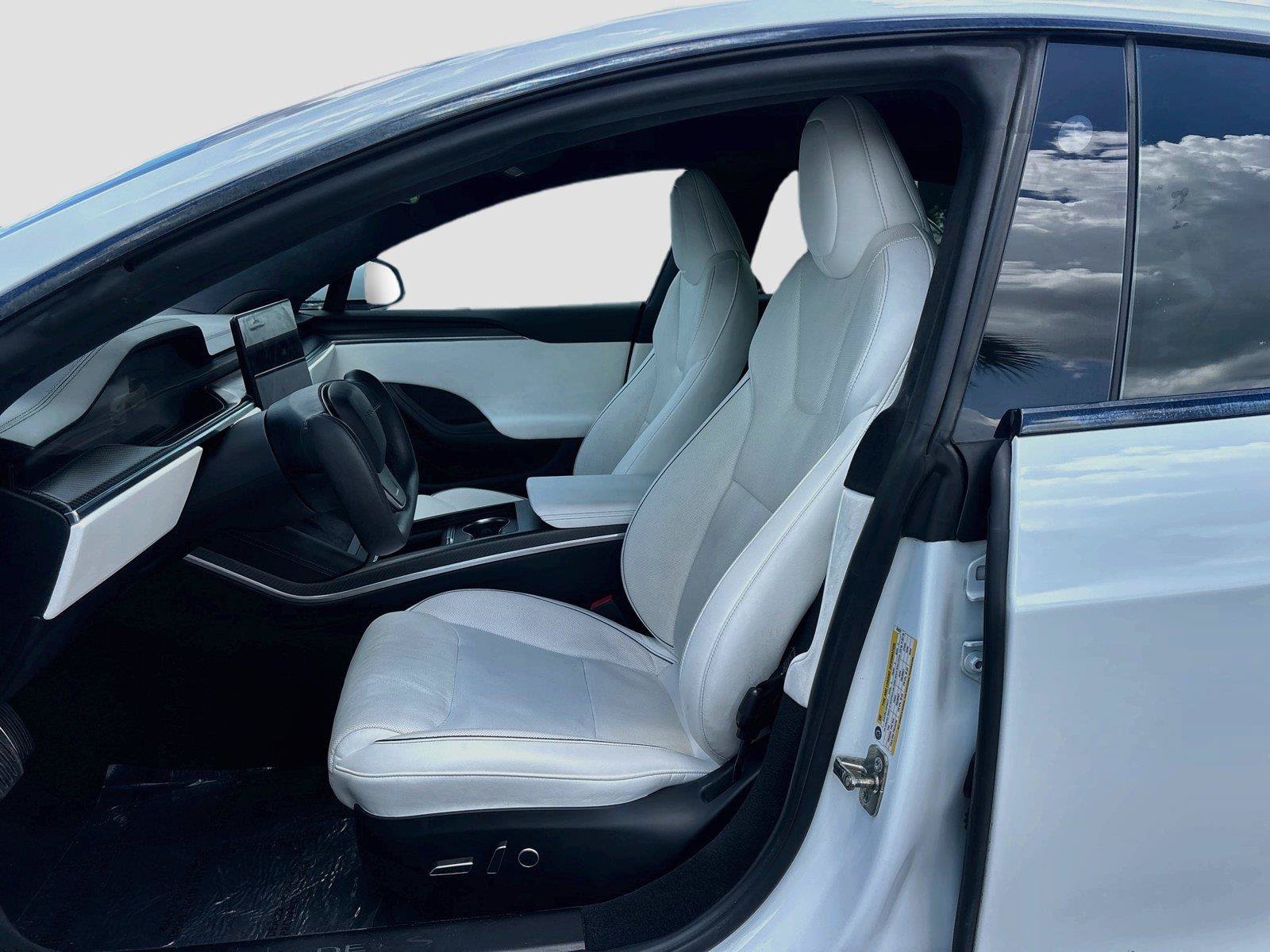 Used 2022 Tesla Model S Plaid AWD/4WD image 21