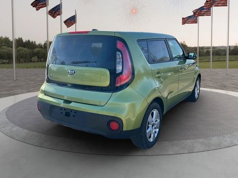 Used 2018 Kia Soul image 7