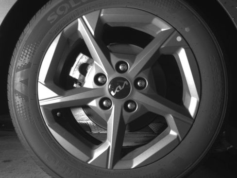 Used 2025 Kia K4 LXS image 15