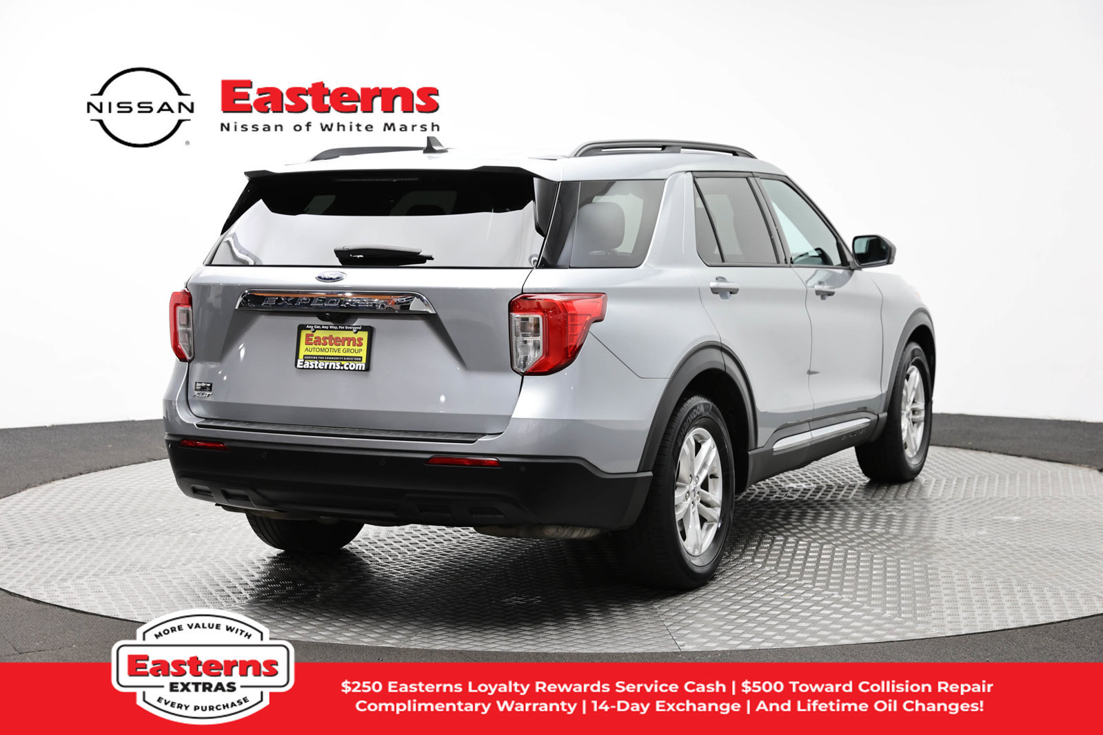 Used 2023 Ford Explorer XLT RWD image 5