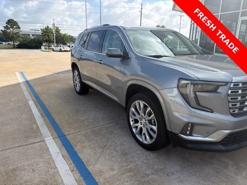 Used 2025 GMC Acadia Denali w/ Super Cruise Package FWD image 1