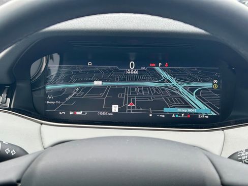 Used 2024 Land Rover Range Rover Evoque Dynamic SE image 37