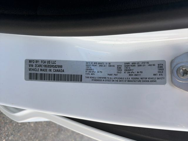 Used 2025 Chrysler Pacifica Select FWD image 56