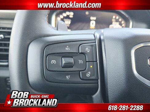 Used 2025 GMC Sierra 1500 AT4 w/ AT4 Premium Package AWD/4WD image 29
