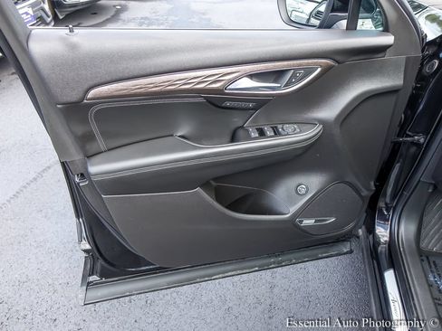 Used 2023 Buick Envision Avenir AWD/4WD image 20