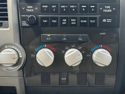 Used 2012 Toyota Tundra 4x4 Double Cab w/ Tow Pkg image 34