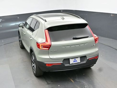 Used 2023 Volvo XC40 B5 Plus w/ Driver Assist Package image 21
