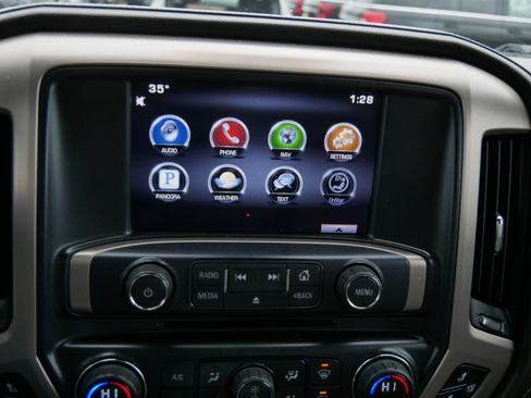 Used 2015 GMC Sierra 3500 Denali w/ Duramax Plus Package image 22