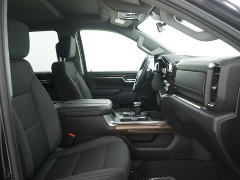 Used 2023 Chevrolet Silverado 1500 RST image 13