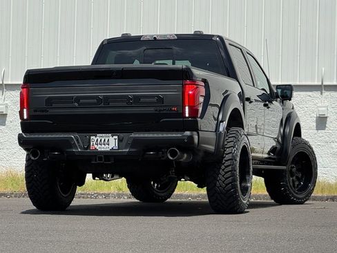 Used 2025 Ford F150 Raptor w/ Equipment Group 803A Raptor R AWD/4WD image 7