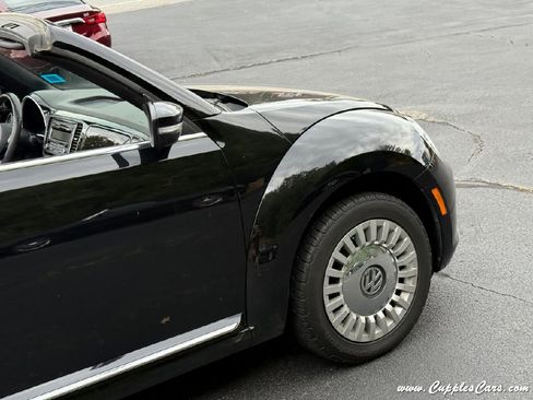 Used 2014 Volkswagen Beetle 1.8T image 42
