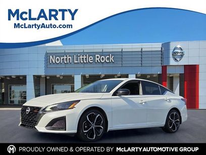 Used 2023 Nissan Altima 2.5 SR