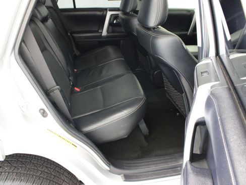 Used 2017 Toyota 4Runner Limited AWD/4WD image 36