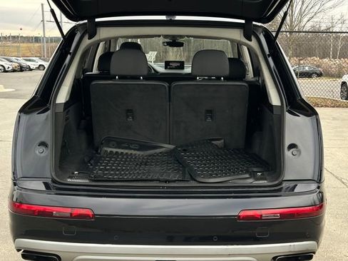 Used 2017 Audi Q7 3.0T Prestige image 32