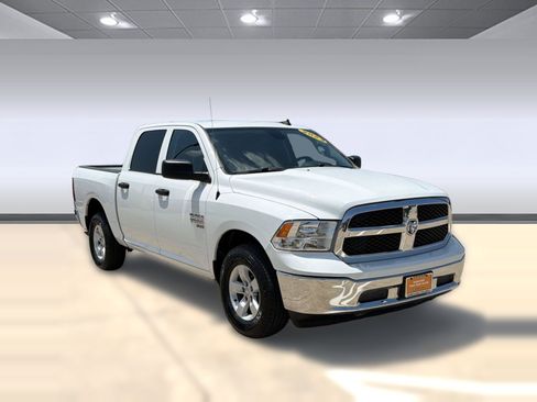 Used 2023 RAM 1500 Classic SLT w/ Electronics Group AWD/4WD image 7