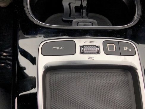 New 2025 Mercedes-Benz CLA 250 4MATIC image 27