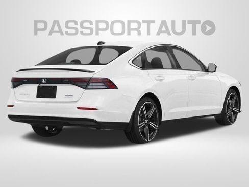 Used 2025 Honda Accord Sport image 33