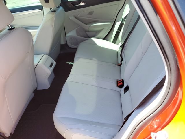 Used 2020 Volkswagen Jetta SE w/ SE Cold Weather Package FWD image 14