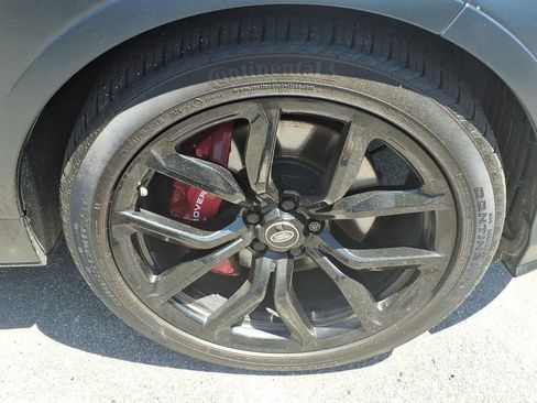 Used 2022 Land Rover Range Rover Sport SVR AWD/4WD image 12