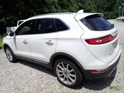 Used 2019 Lincoln MKC Reserve w/ MKC Technology Package FWD image 5