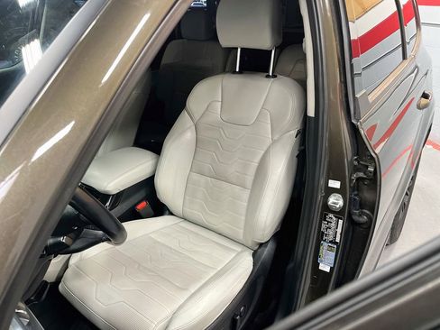 Used 2022 Kia Telluride SX w/ SX Prestige Package AWD/4WD image 20