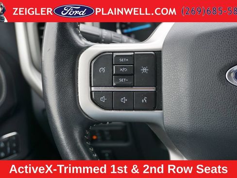 Used 2022 Ford Expedition XLT AWD/4WD image 25