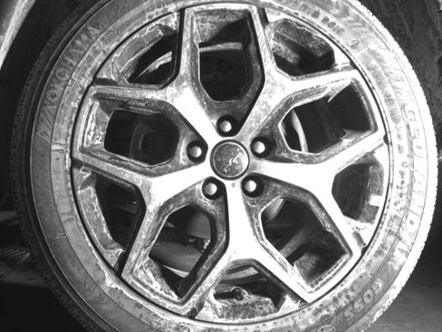 Used 2025 Jeep Compass Limited image 14