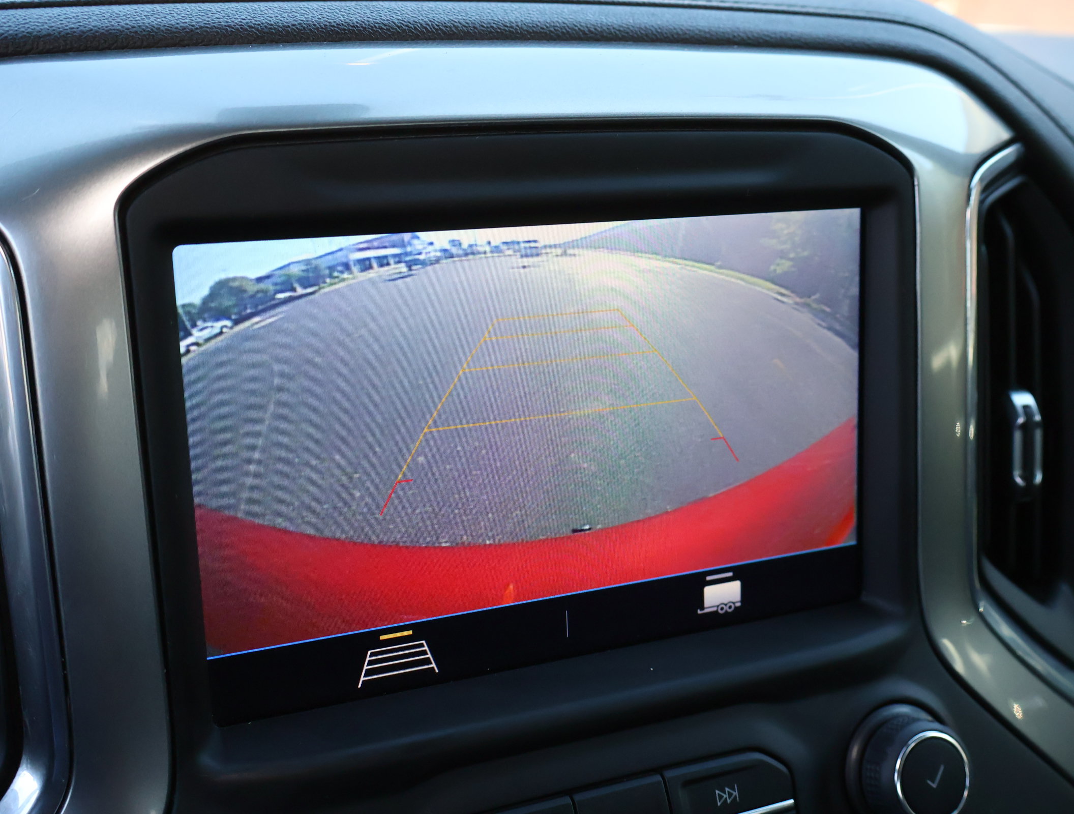 Used 2022 Chevrolet Silverado 1500 RST AWD/4WD image 5