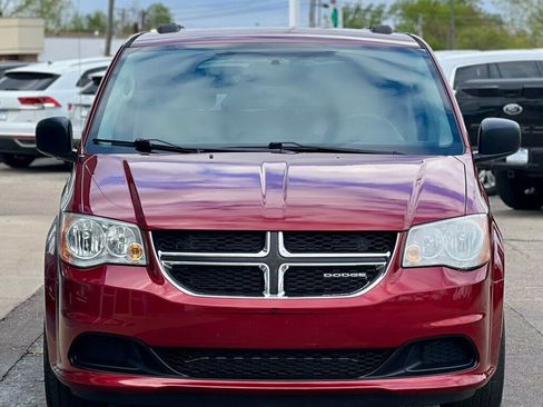 Used 2011 Dodge Grand Caravan Express FWD image 33