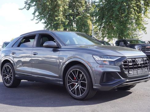 Used 2021 Audi Q8 Premium Plus w/ Premium Plus Package image 4