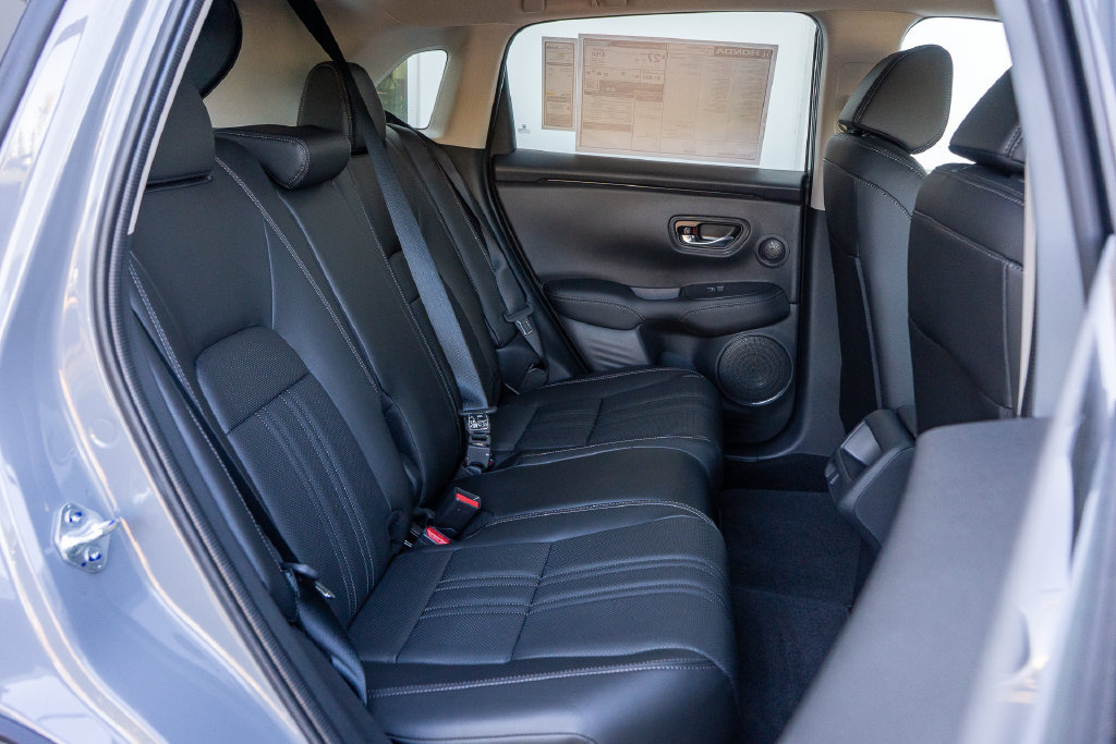 New 2027 Honda HR-V EX-L image 14