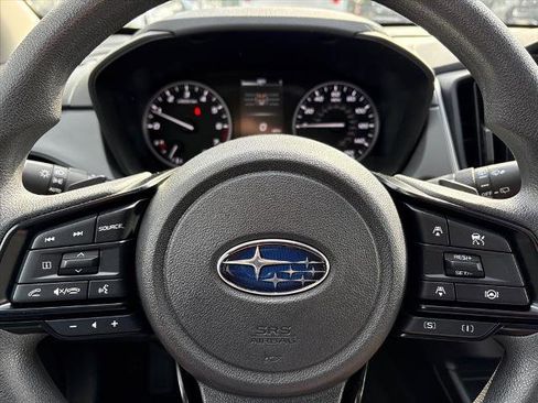 Used 2025 Subaru Crosstrek 2.0i Premium image 16