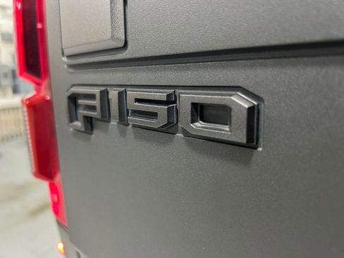 Used 2019 Ford F150 Raptor w/ Equipment Group 802A Luxury image 31