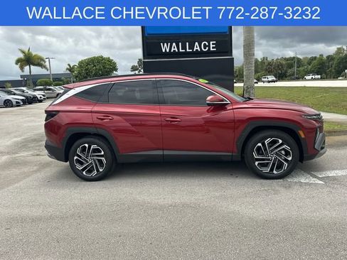 Used 2025 Hyundai Tucson Limited FWD image 5