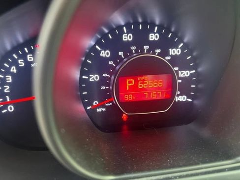 Used 2016 Kia Soul FWD image 10