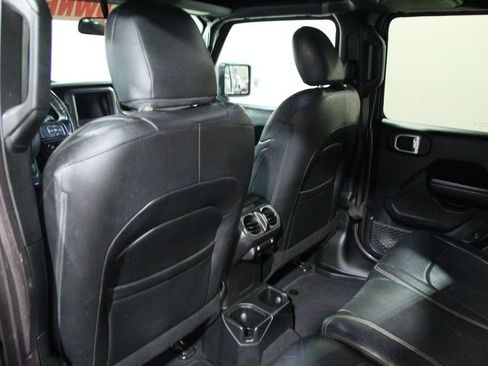 Used 2020 Jeep Wrangler Unlimited Sport S AWD/4WD image 24