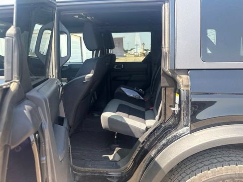 Used 2025 Ford Bronco Big Bend AWD/4WD image 3