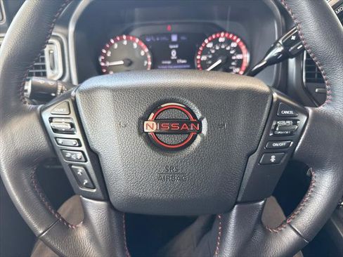 Used 2024 Nissan Titan PRO-4X w/ Pro-4x Convenience Package AWD/4WD image 27