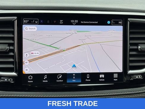 Used 2026 Chrysler Pacifica Limited image 21