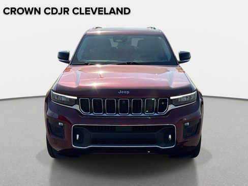 Used 2023 Jeep Grand Cherokee Overland w/ Adv Protech Group III image 9