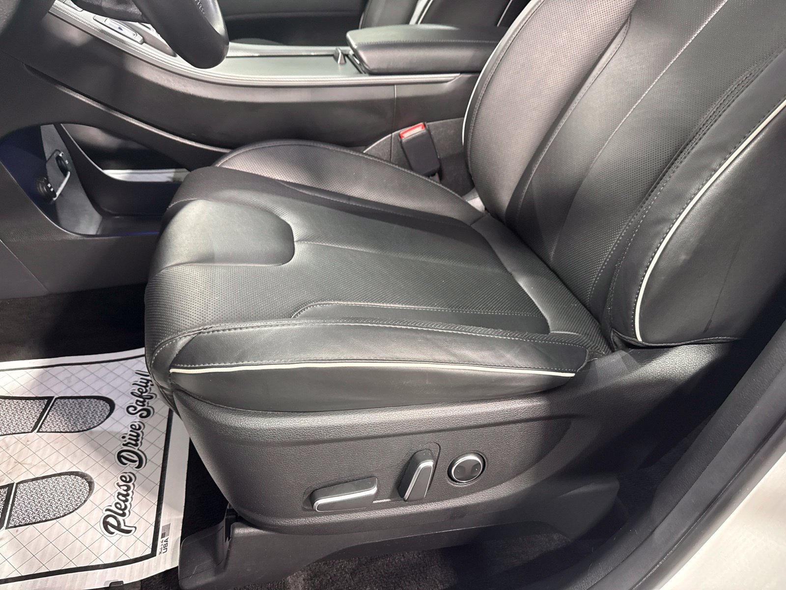 Used 2025 Hyundai Palisade SEL AWD/4WD image 26