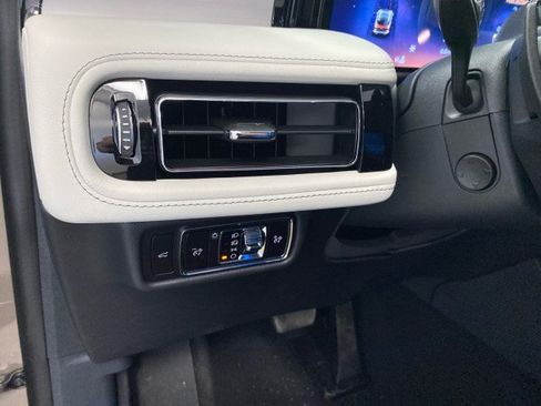 New 2026 Lincoln Aviator Reserve AWD/4WD image 18