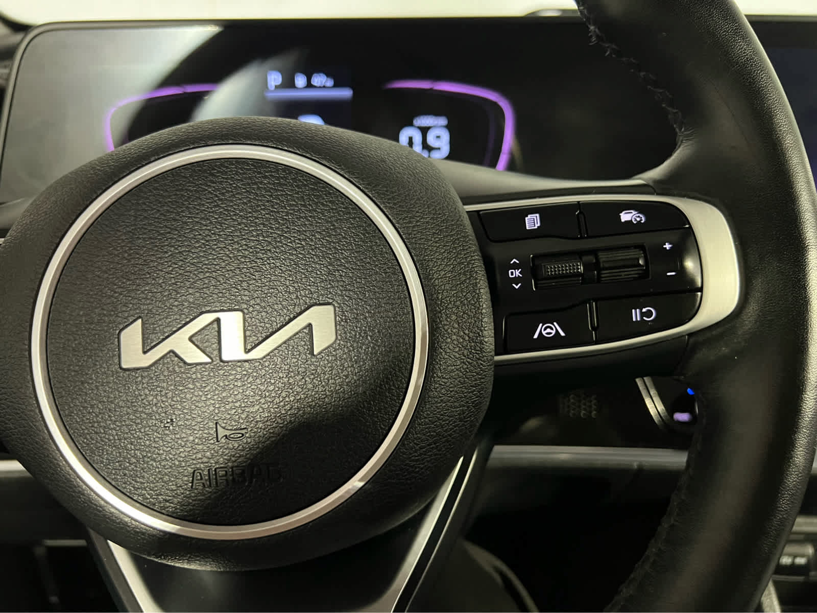 Used 2023 Kia Sportage EX AWD/4WD image 18