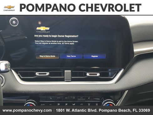 New 2025 Chevrolet Equinox LT w/ Convenience Package II image 16