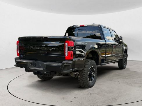 Used 2025 Ford F350 Platinum w/ Tremor Off-Road Package AWD/4WD image 4