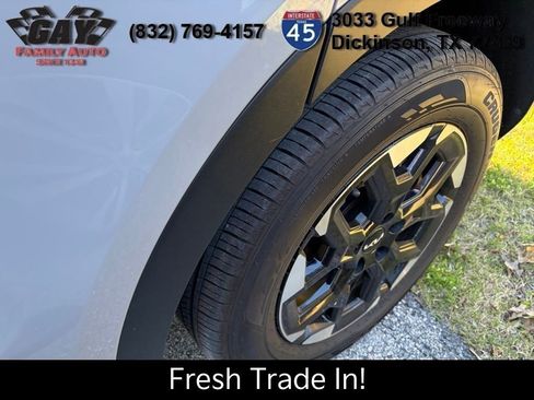 Certified 2025 Kia Sorento S image 7